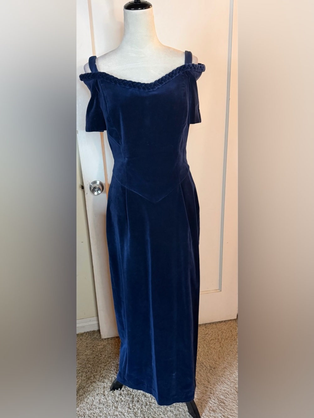 Watters Midnight Blue Velvet Off the Shoulder Maxi Dress Wedding Event Formal - Picture 4 of 14